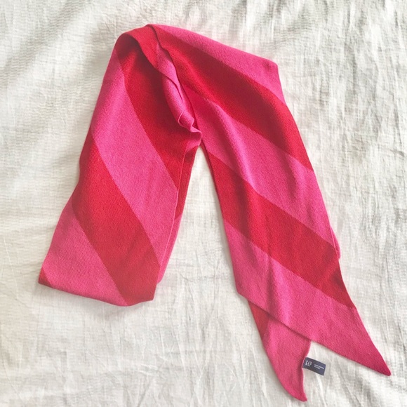 Gap Knit Scarf - Picture 1 of 2